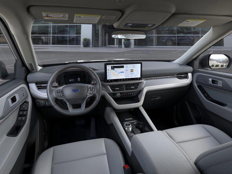 new 2025 Ford Explorer car, priced at $40,581