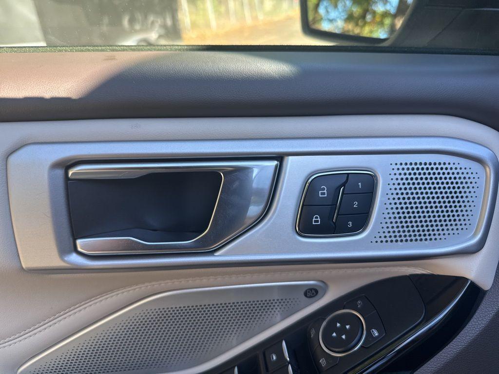 used 2021 Ford Explorer car, priced at $28,995