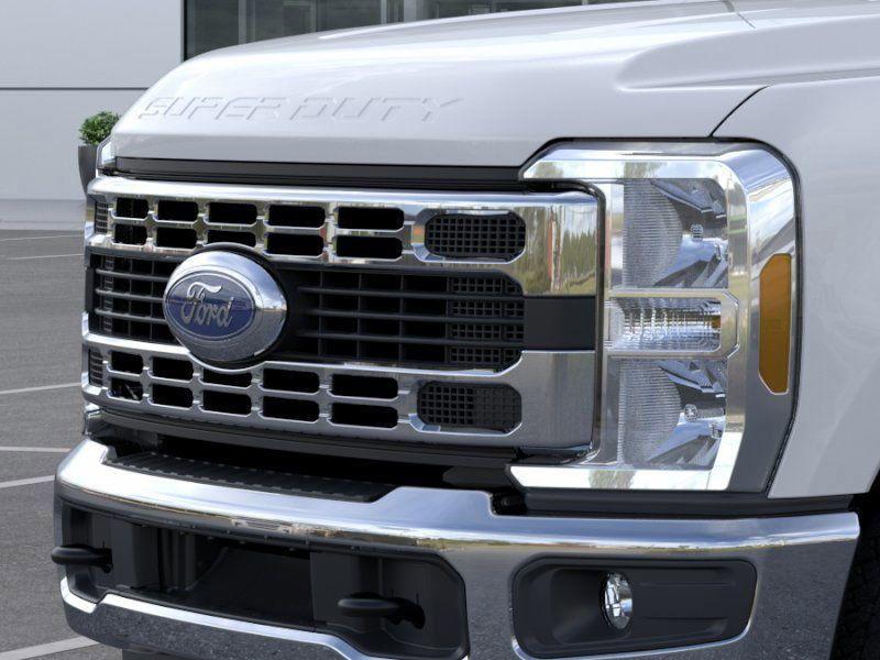 new 2025 Ford F-350 car, priced at $57,895