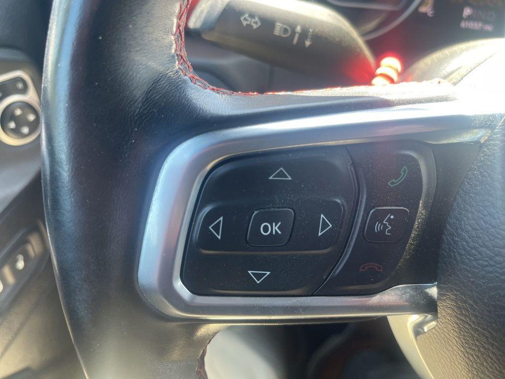 used 2019 Jeep Wrangler Unlimited car, priced at $31,998