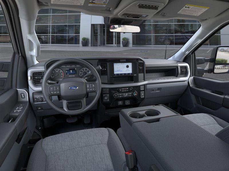 new 2025 Ford F-250 car, priced at $55,061