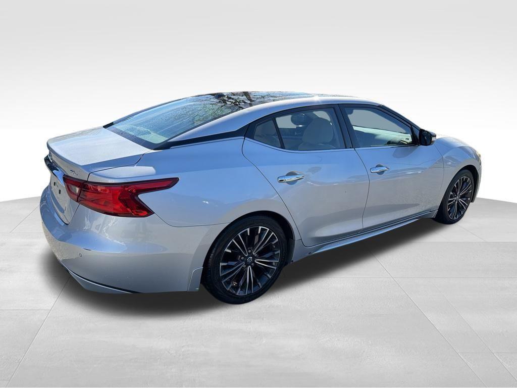 used 2016 Nissan Maxima car, priced at $13,990