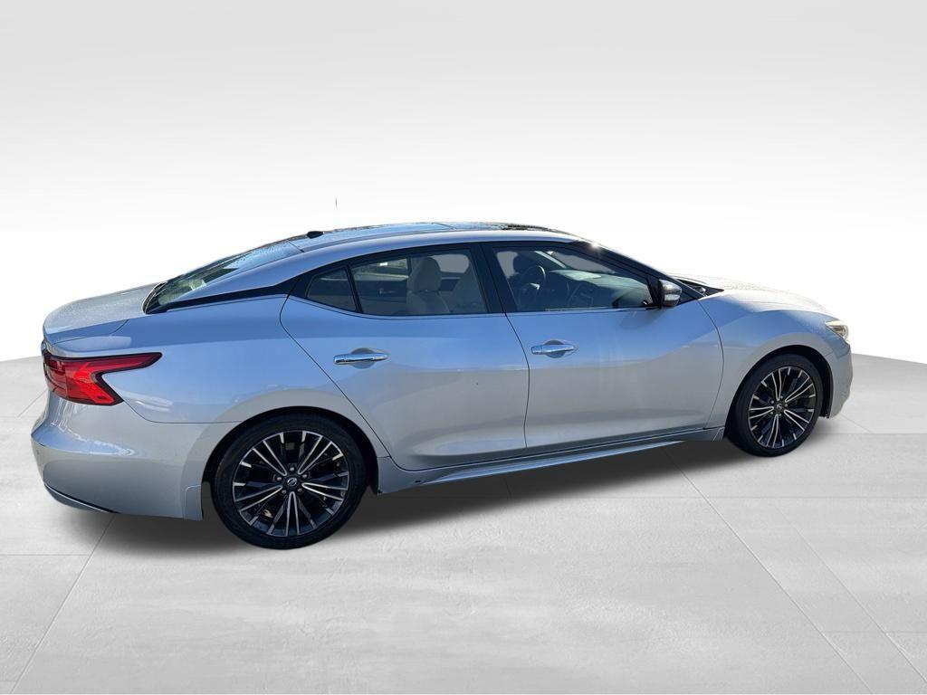 used 2016 Nissan Maxima car, priced at $13,990