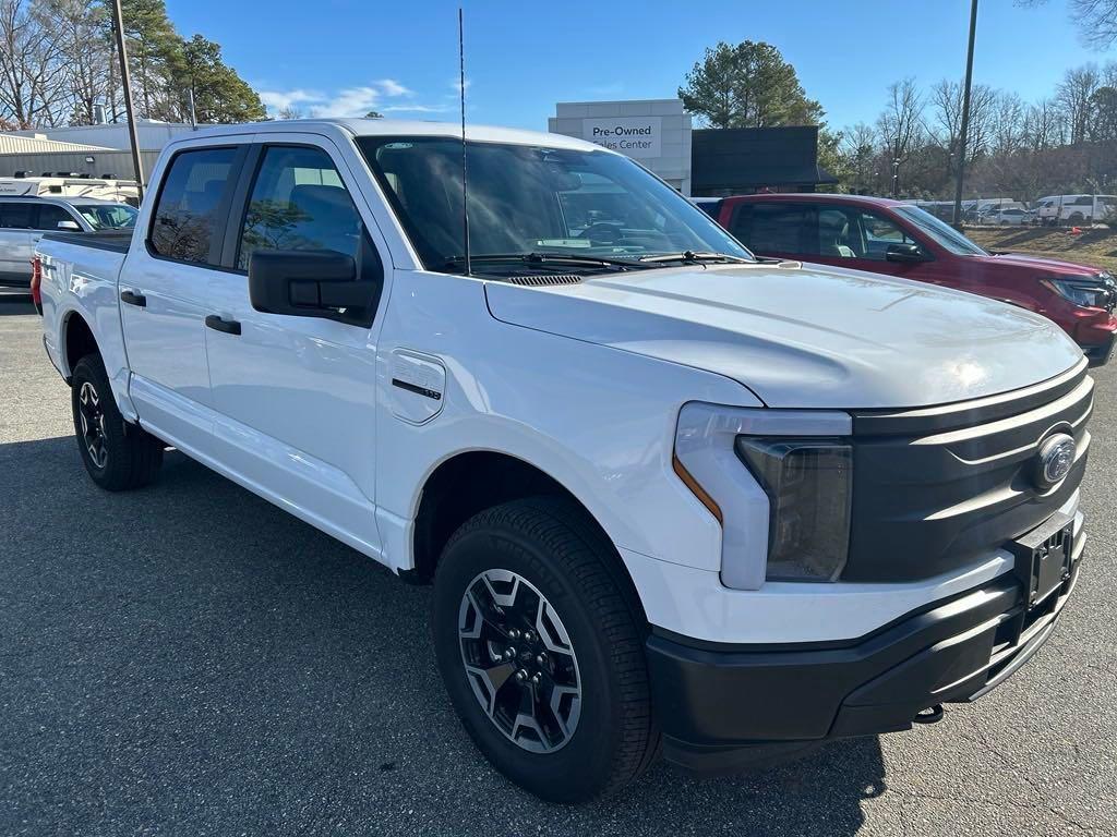 used 2023 Ford F-150 Lightning car, priced at $36,612