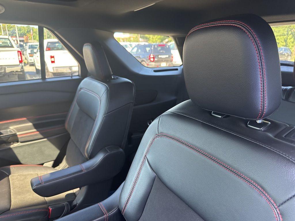 used 2024 Ford Explorer car, priced at $39,469