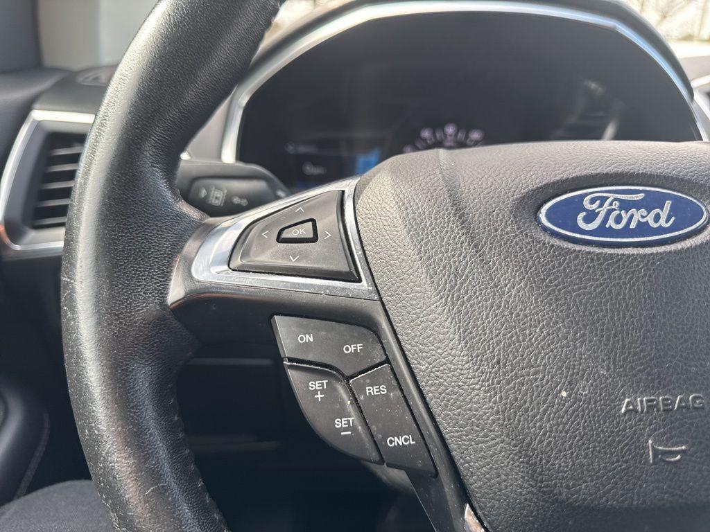 used 2021 Ford Edge car, priced at $22,849