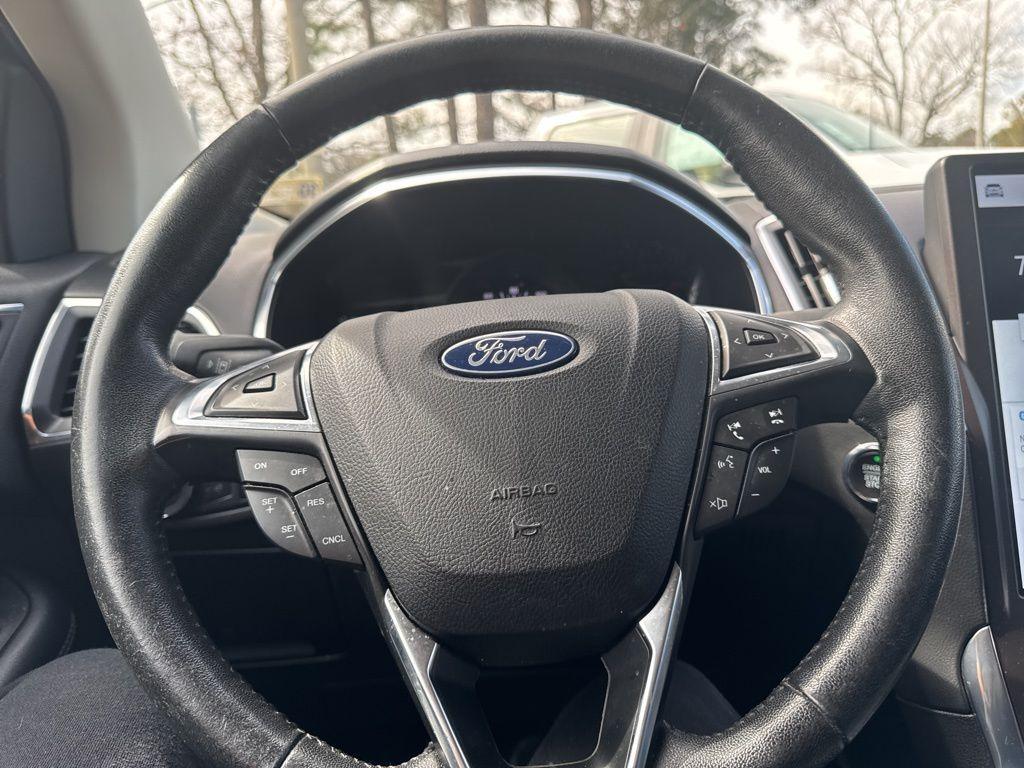 used 2021 Ford Edge car, priced at $22,849