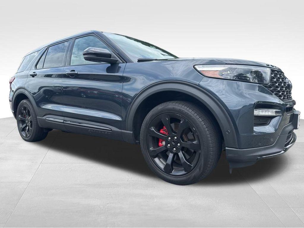 used 2022 Ford Explorer car, priced at $38,275