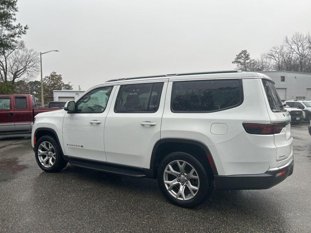 used 2022 Jeep Wagoneer car, priced at $45,475