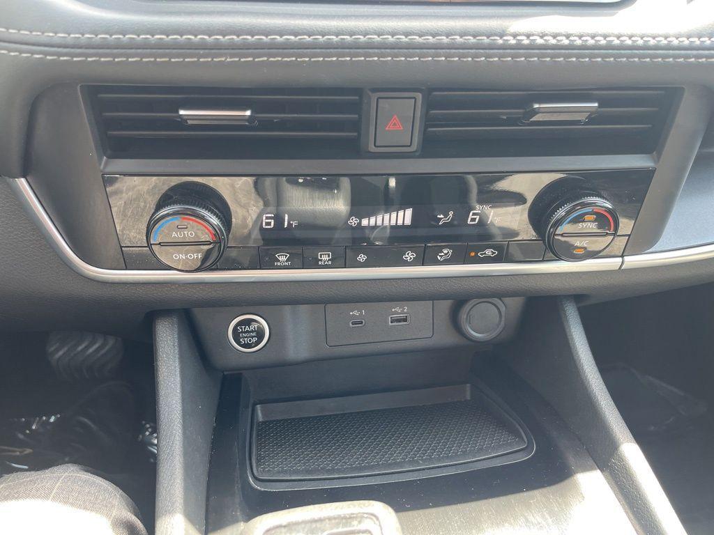 used 2023 Nissan Rogue car, priced at $21,954