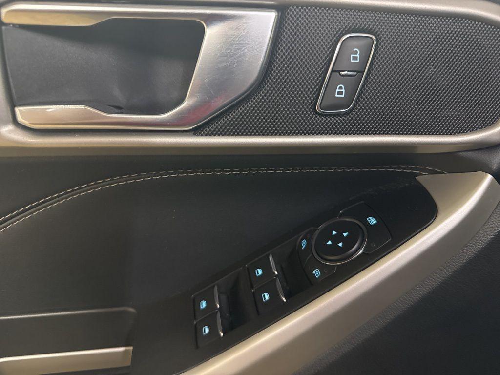 used 2022 Ford Explorer car, priced at $29,551