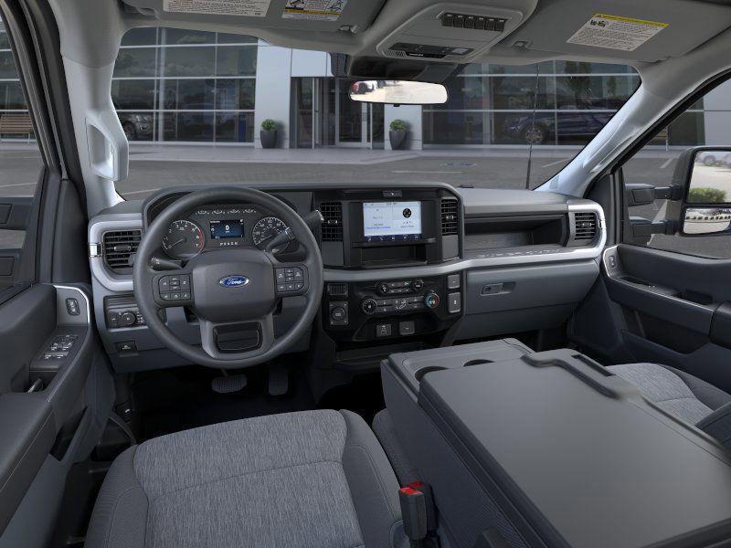 new 2025 Ford F-350 car, priced at $54,724
