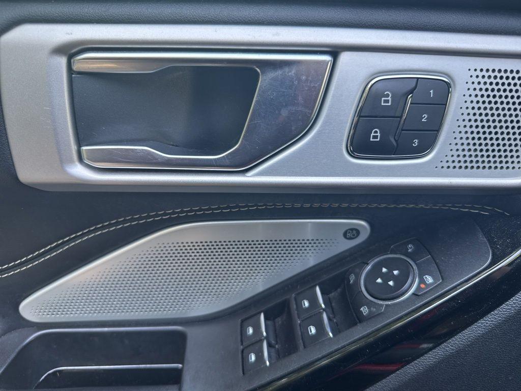 used 2021 Ford Explorer car, priced at $32,300