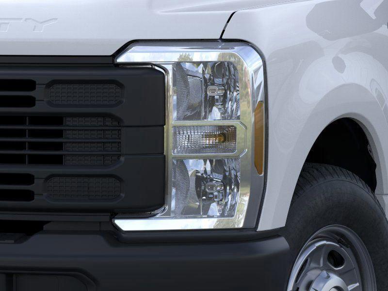 new 2025 Ford F-250 car, priced at $42,829