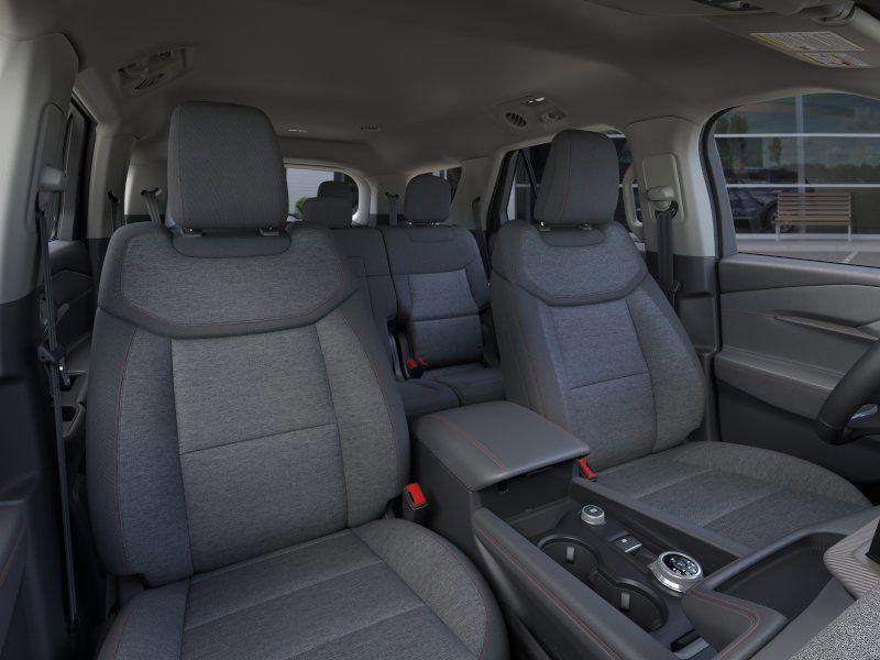 new 2025 Ford Explorer car, priced at $40,587