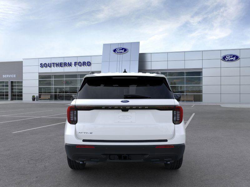 new 2025 Ford Explorer car, priced at $38,817