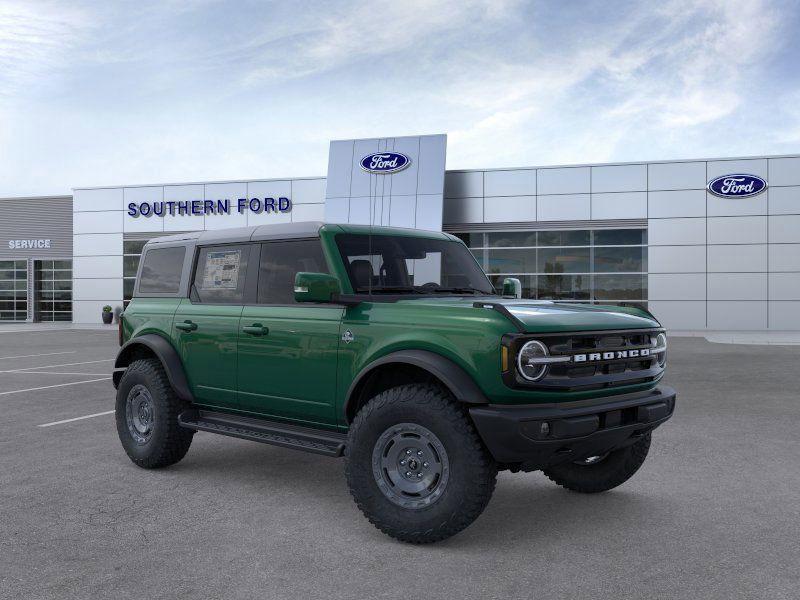 new 2025 Ford Bronco car, priced at $58,486