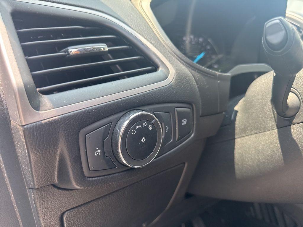 used 2023 Ford Edge car, priced at $20,898