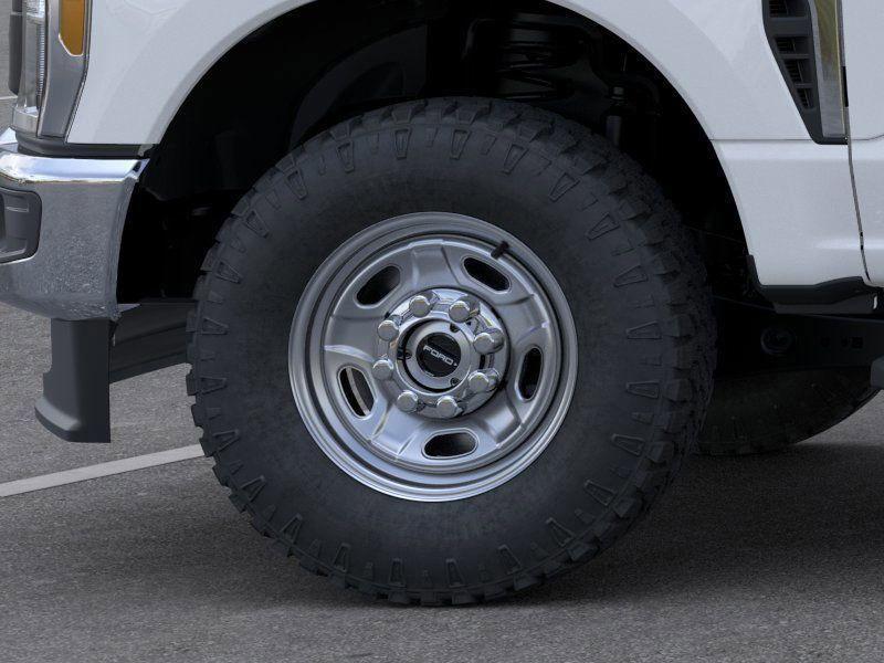 new 2025 Ford F-350 car, priced at $59,621