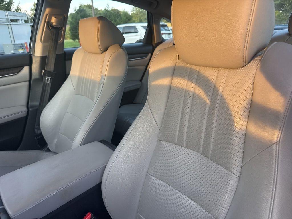 used 2019 Honda Accord Hybrid car, priced at $23,495