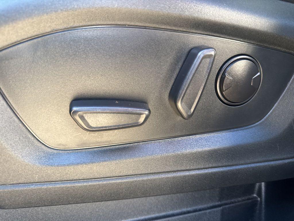 used 2022 Ford Explorer car, priced at $29,999