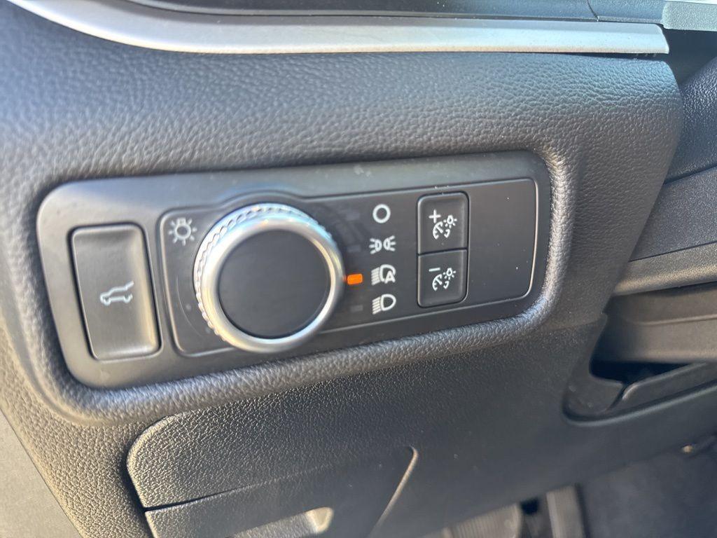 used 2022 Ford Explorer car, priced at $29,999