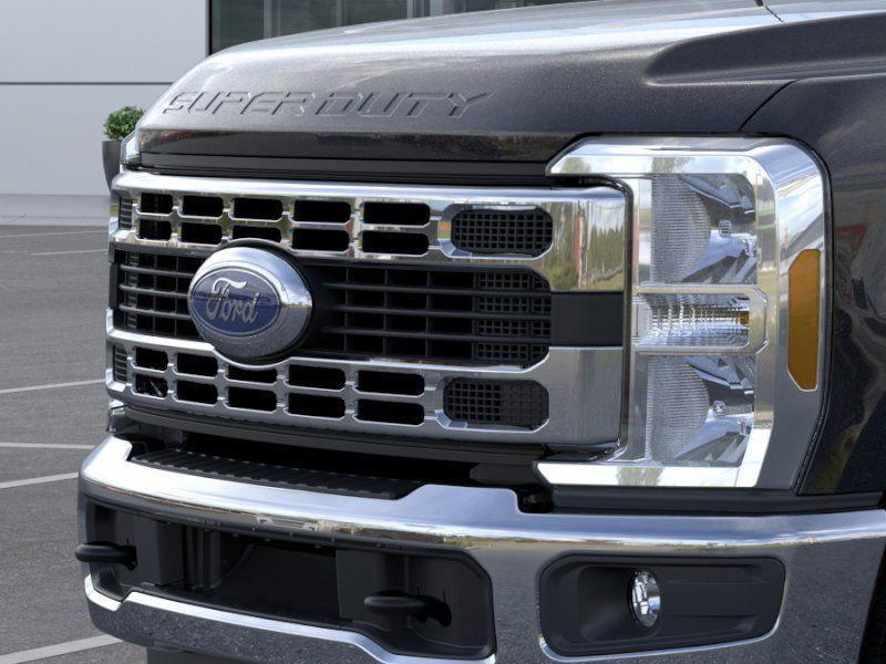 new 2025 Ford F-350 car, priced at $51,742