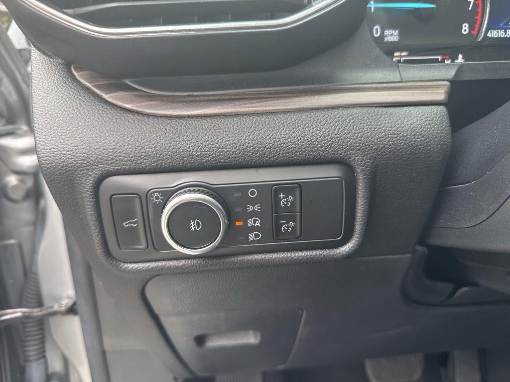 used 2023 Ford Explorer car, priced at $33,919