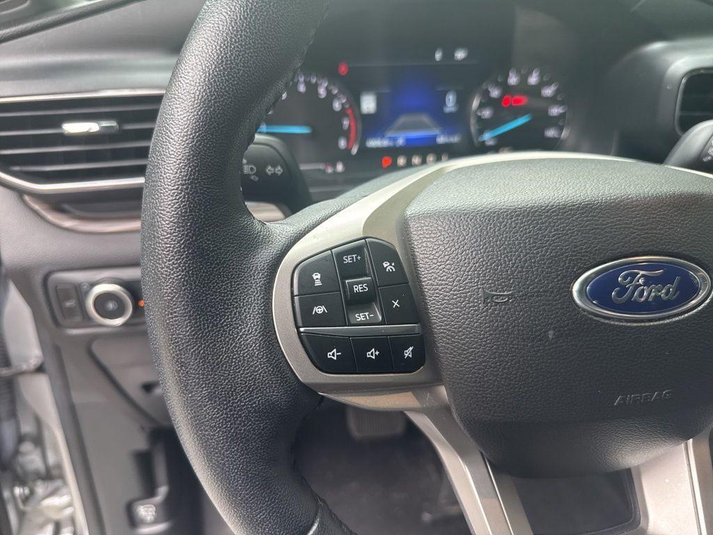 used 2023 Ford Explorer car, priced at $33,919