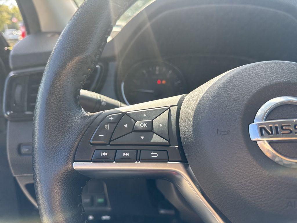 used 2022 Nissan Rogue Sport car, priced at $19,403