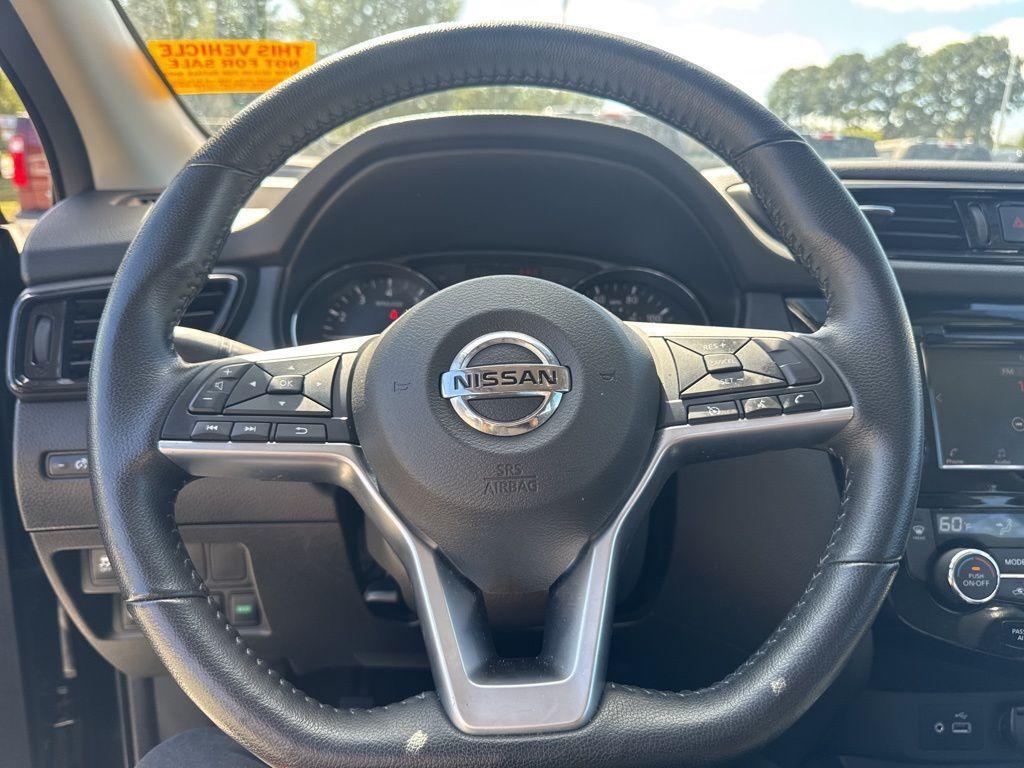 used 2022 Nissan Rogue Sport car, priced at $19,403