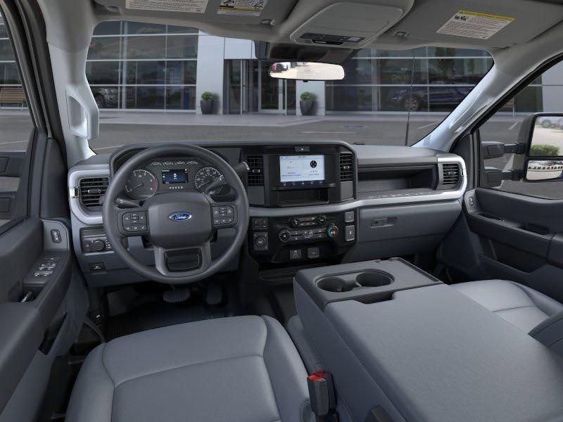 new 2025 Ford F-350 car, priced at $62,601