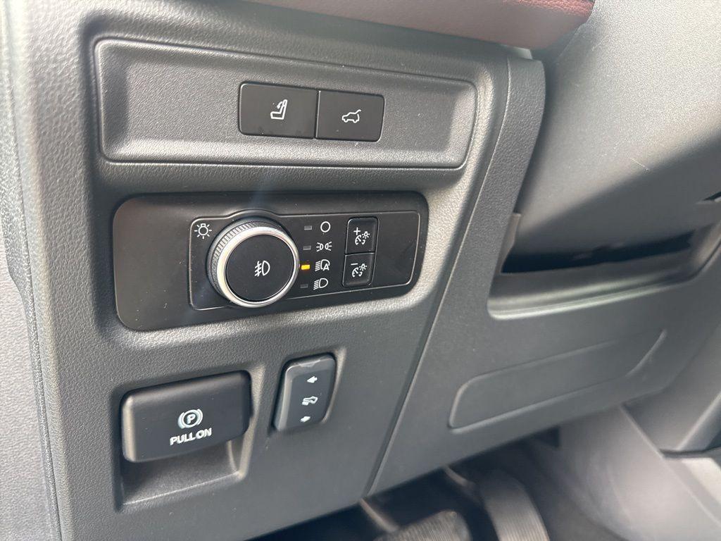 used 2024 Ford Expedition Max car, priced at $46,258