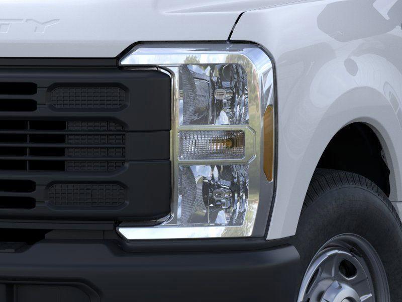 new 2025 Ford F-250 car, priced at $42,880