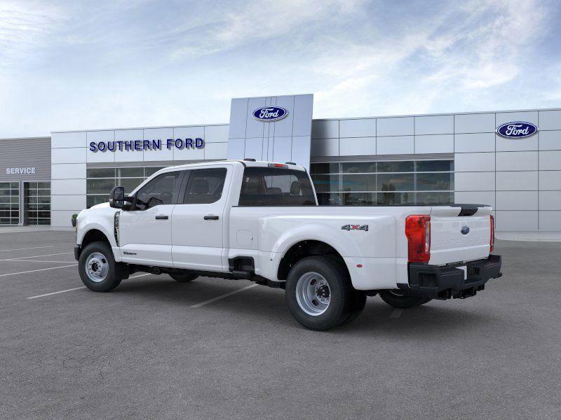 new 2025 Ford F-350 car, priced at $61,101