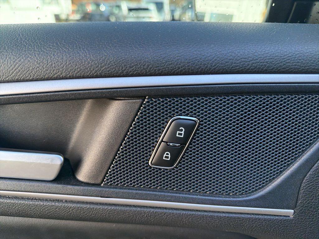 used 2023 Ford Edge car, priced at $24,550