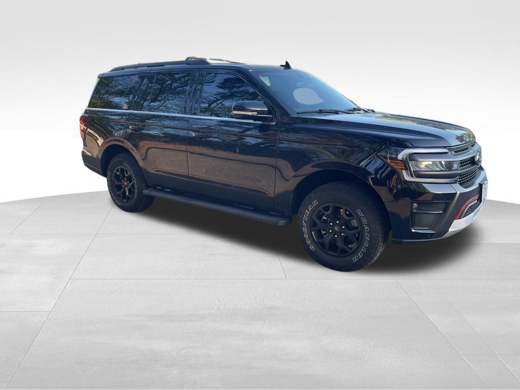 used 2024 Ford Expedition car, priced at $65,329