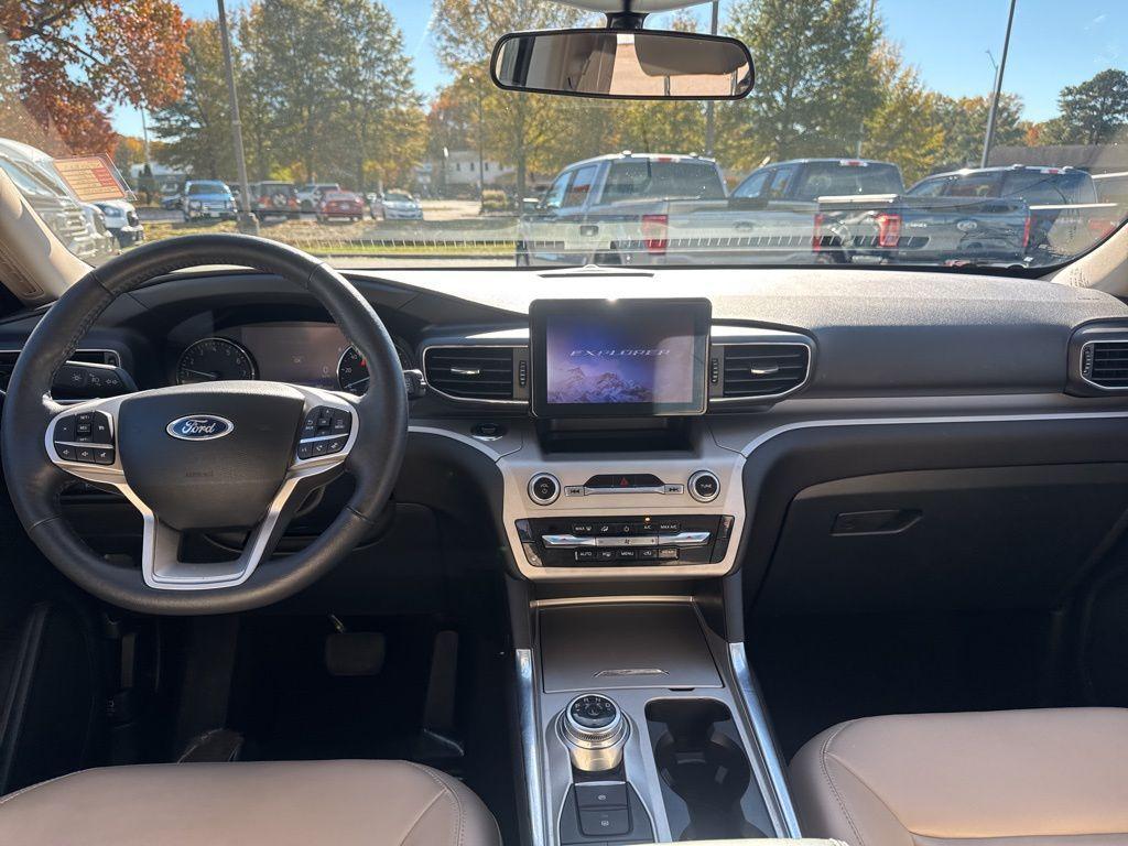 used 2024 Ford Explorer car, priced at $29,999