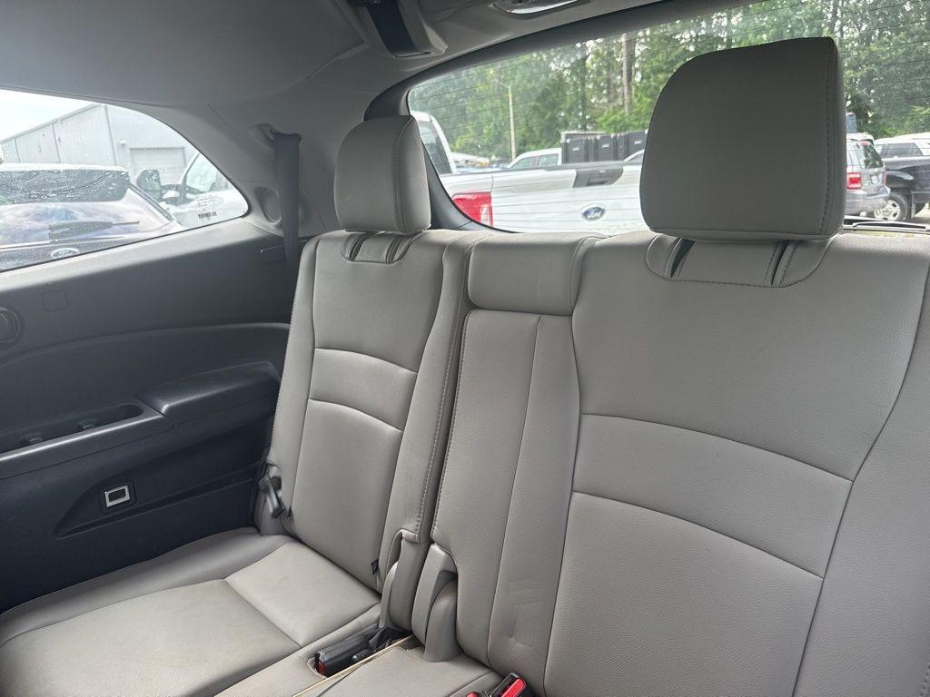 used 2021 Honda Pilot car, priced at $30,725
