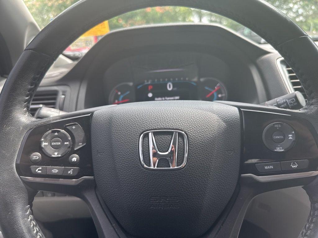 used 2021 Honda Pilot car, priced at $30,725