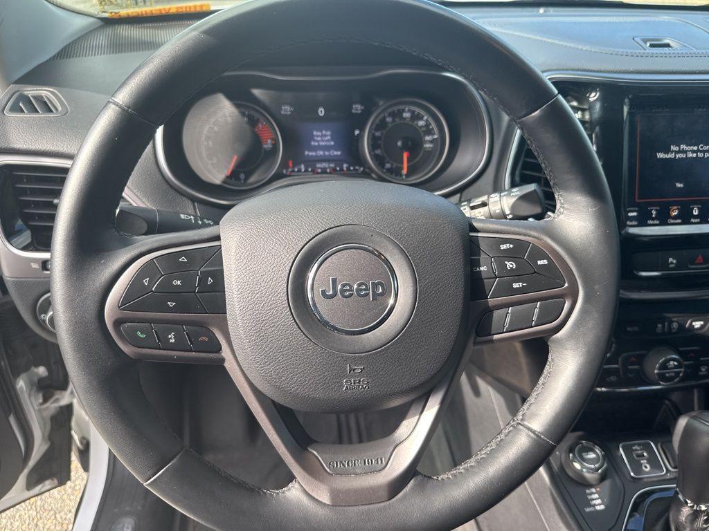 used 2019 Jeep Cherokee car, priced at $21,530