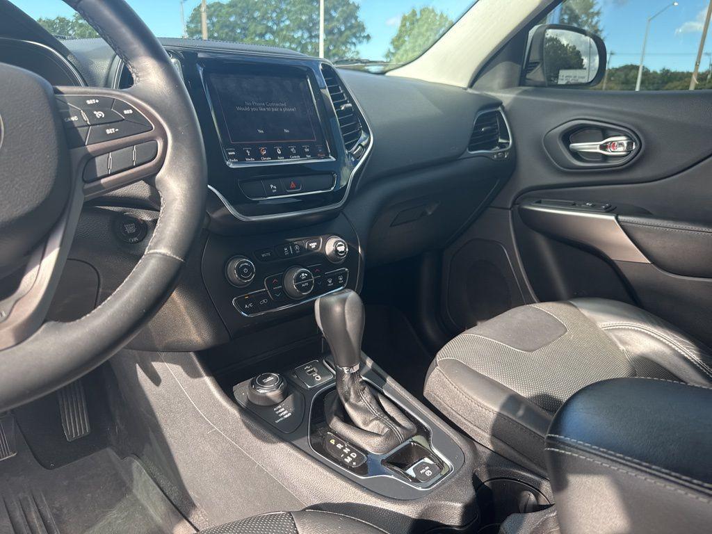 used 2019 Jeep Cherokee car, priced at $21,530