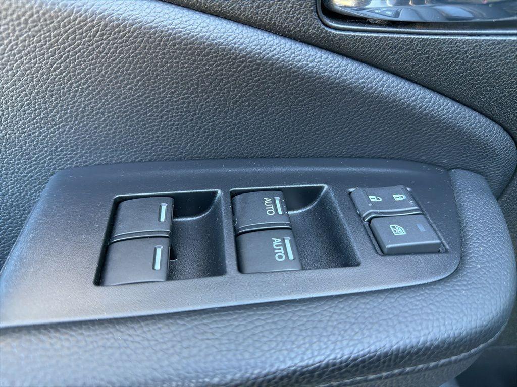 used 2021 Honda Pilot car, priced at $28,699