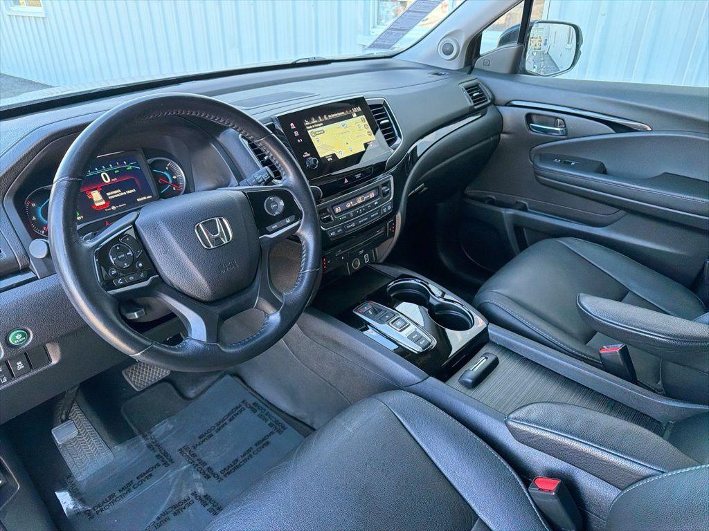 used 2021 Honda Pilot car, priced at $28,699
