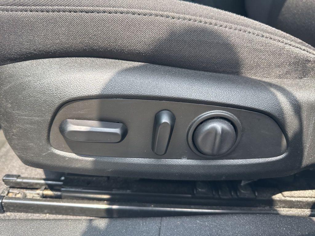 used 2023 Chevrolet Malibu car, priced at $18,459