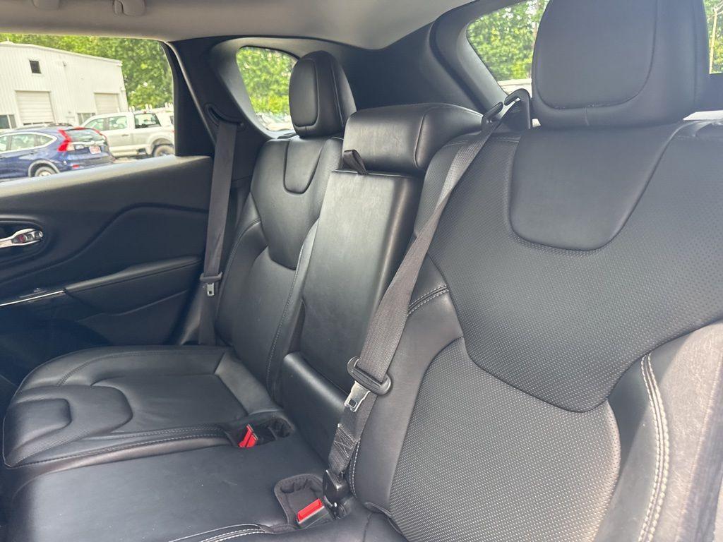 used 2023 Jeep Cherokee car, priced at $23,495