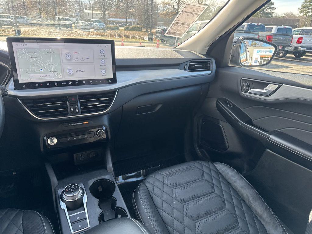 used 2023 Ford Escape car, priced at $25,199