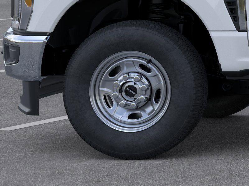 new 2025 Ford F-250 car, priced at $78,971