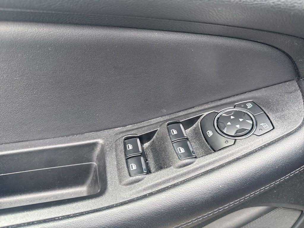 used 2023 Ford Edge car, priced at $20,635