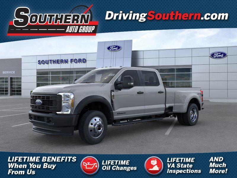 new 2025 Ford F-450 car, priced at $66,515